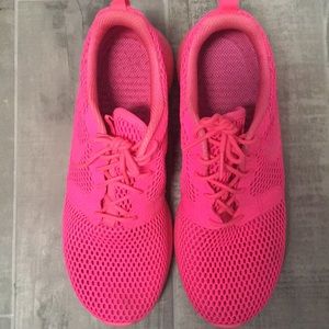 Nike Hot pink sneakers